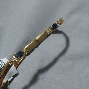 🆕 Gold Bracelet with Black Gems